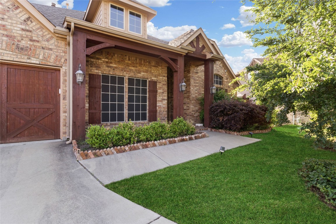4401 Willett Lane Garland TX 75043