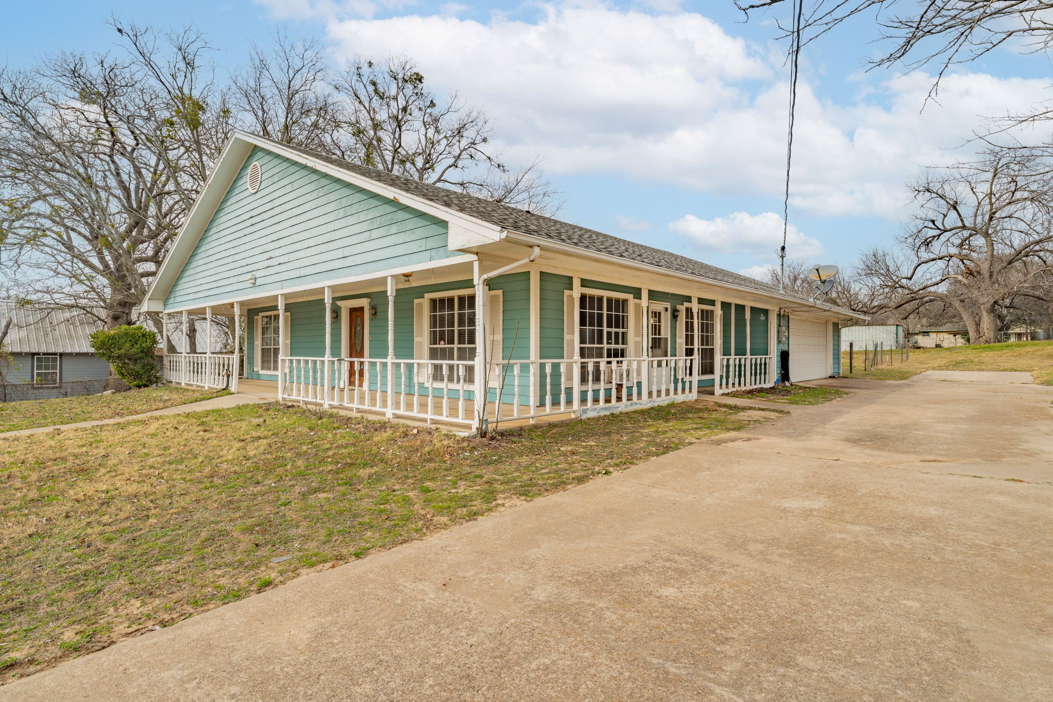 301 E 2nd Street Weatherford TX 76086