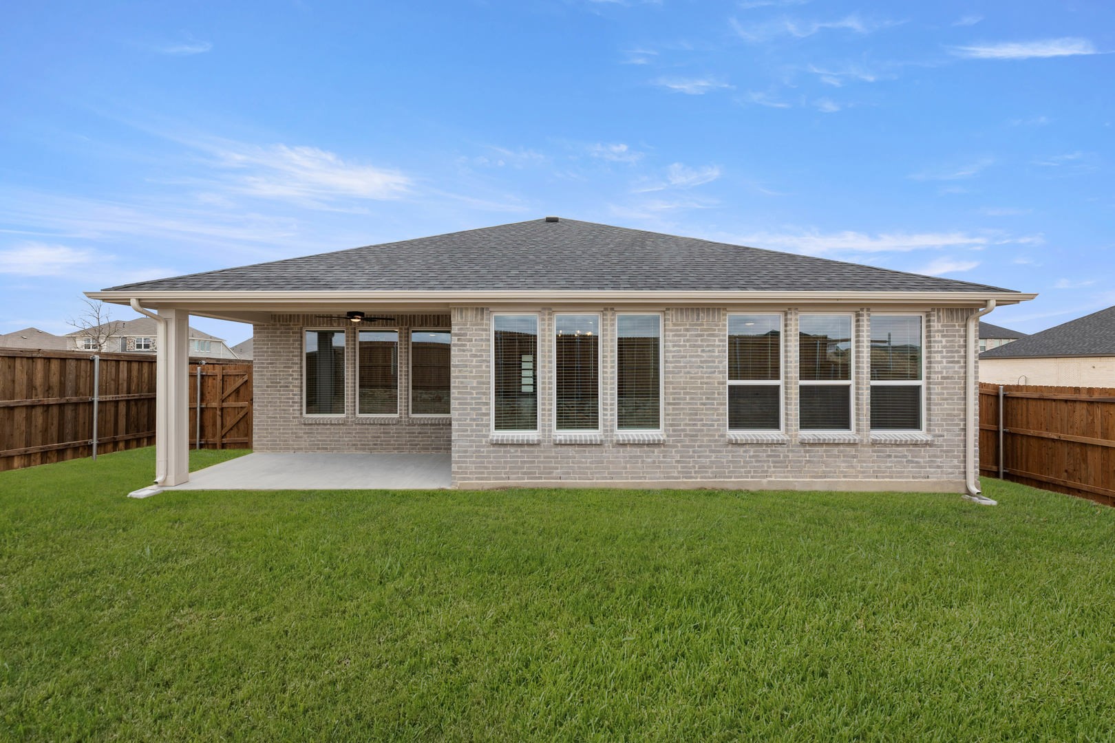 712 Hawthorn Lane Mansfield TX 76063