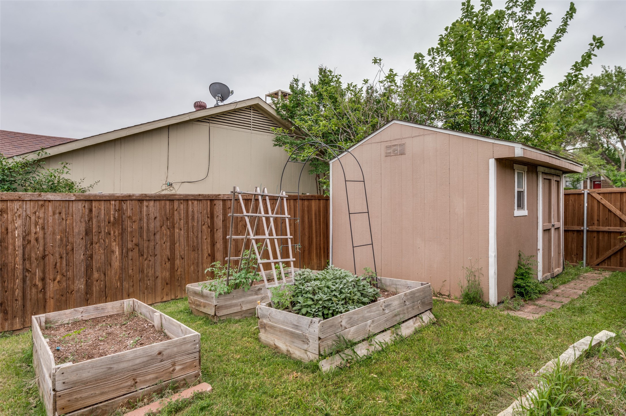 1021 E Peters Colony Road Carrollton TX 75007