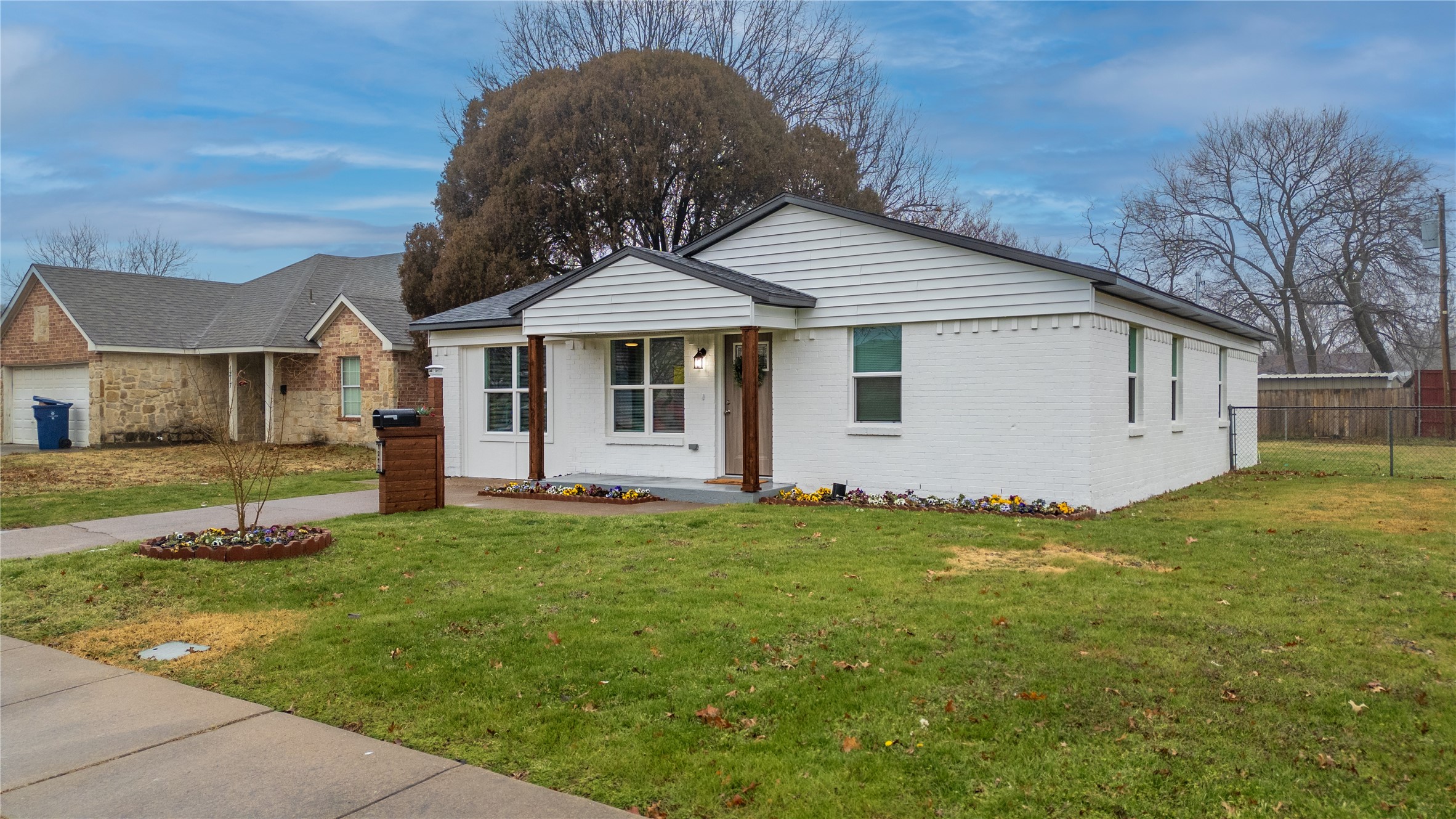 1213 Bowie Street Garland TX 75040