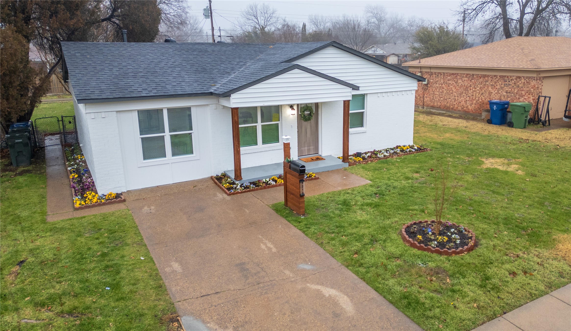 1213 Bowie Street Garland TX 75040