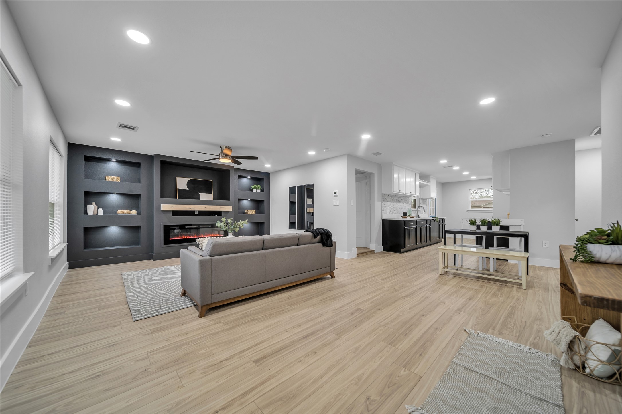 1213 Bowie Street Garland TX 75040