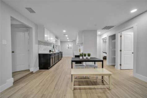 1213 Bowie Street Garland TX 75040