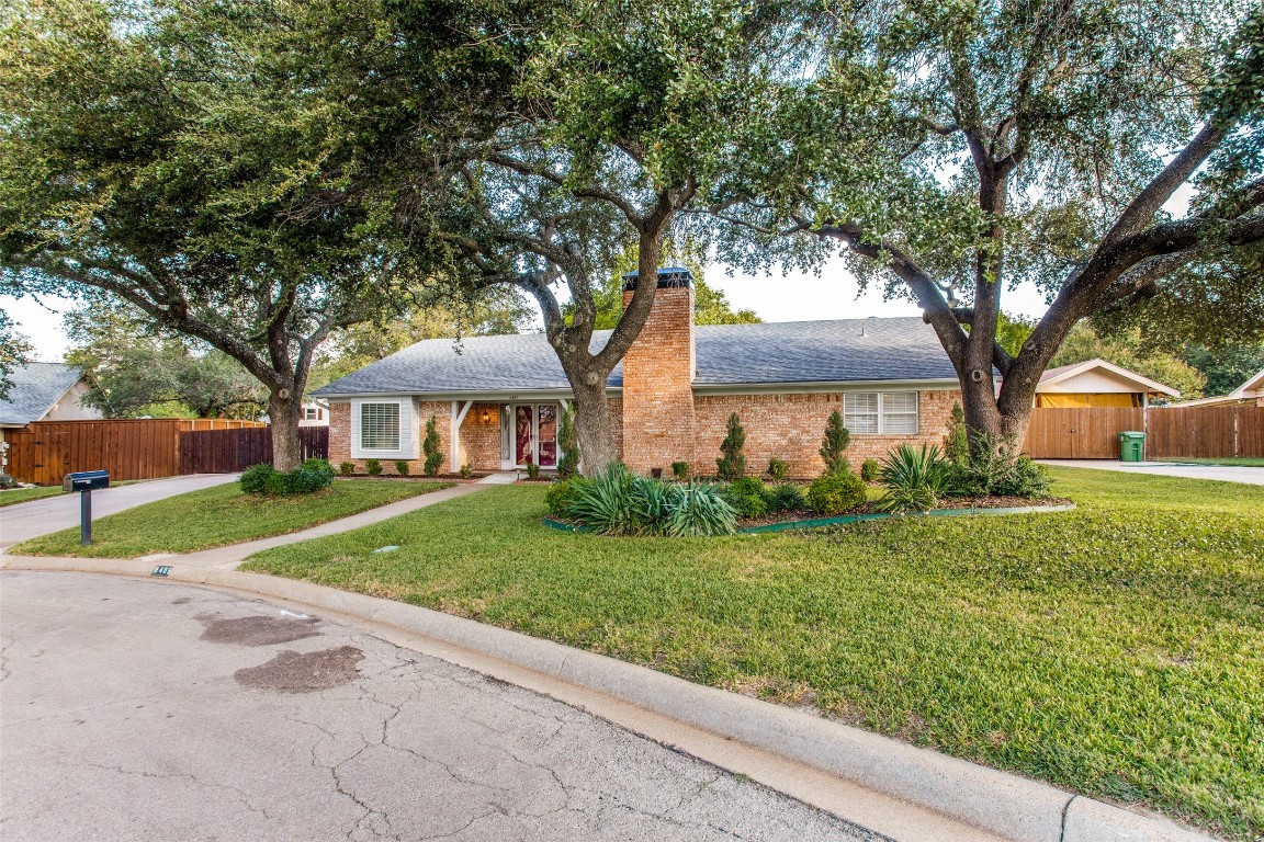6405 Heidelburg Court North Richland Hills TX 76180