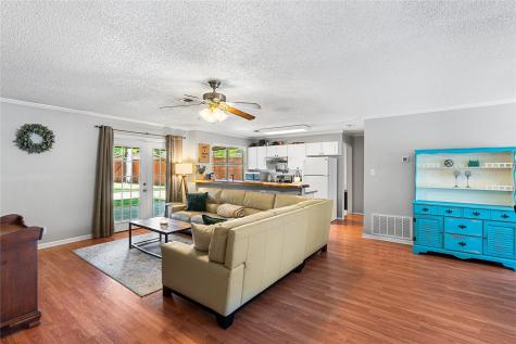 904 Kent Drive Gainesville TX 76240