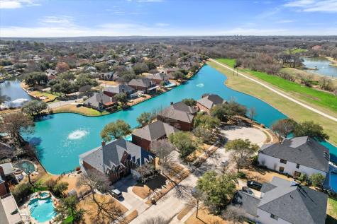 3004 Waterway Court Arlington TX 76012