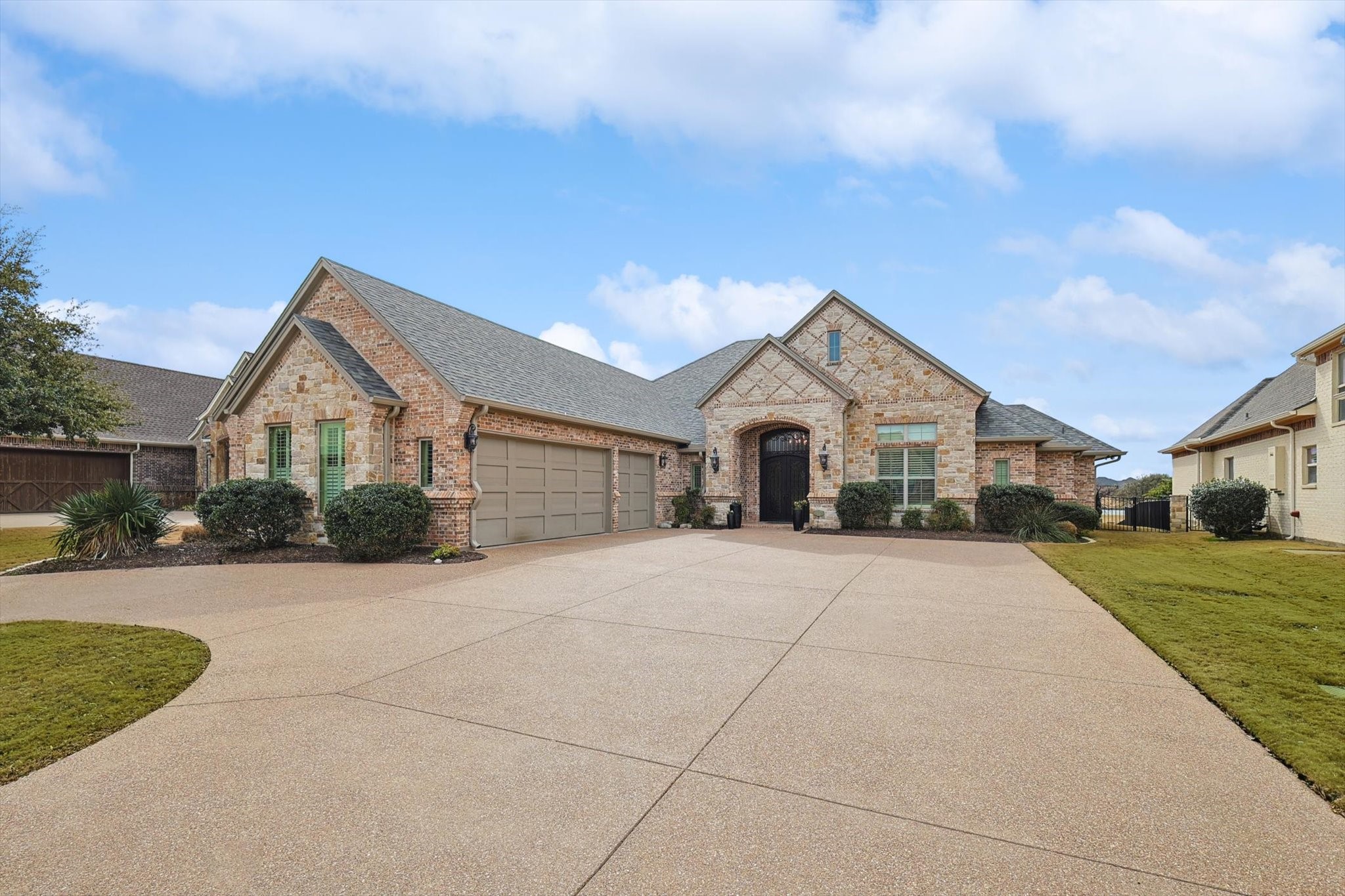 1211 Prestwick Court Granbury TX 76048