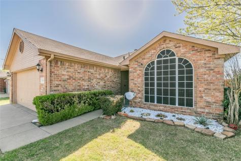 618 Fort Worth Street Mansfield TX 76063