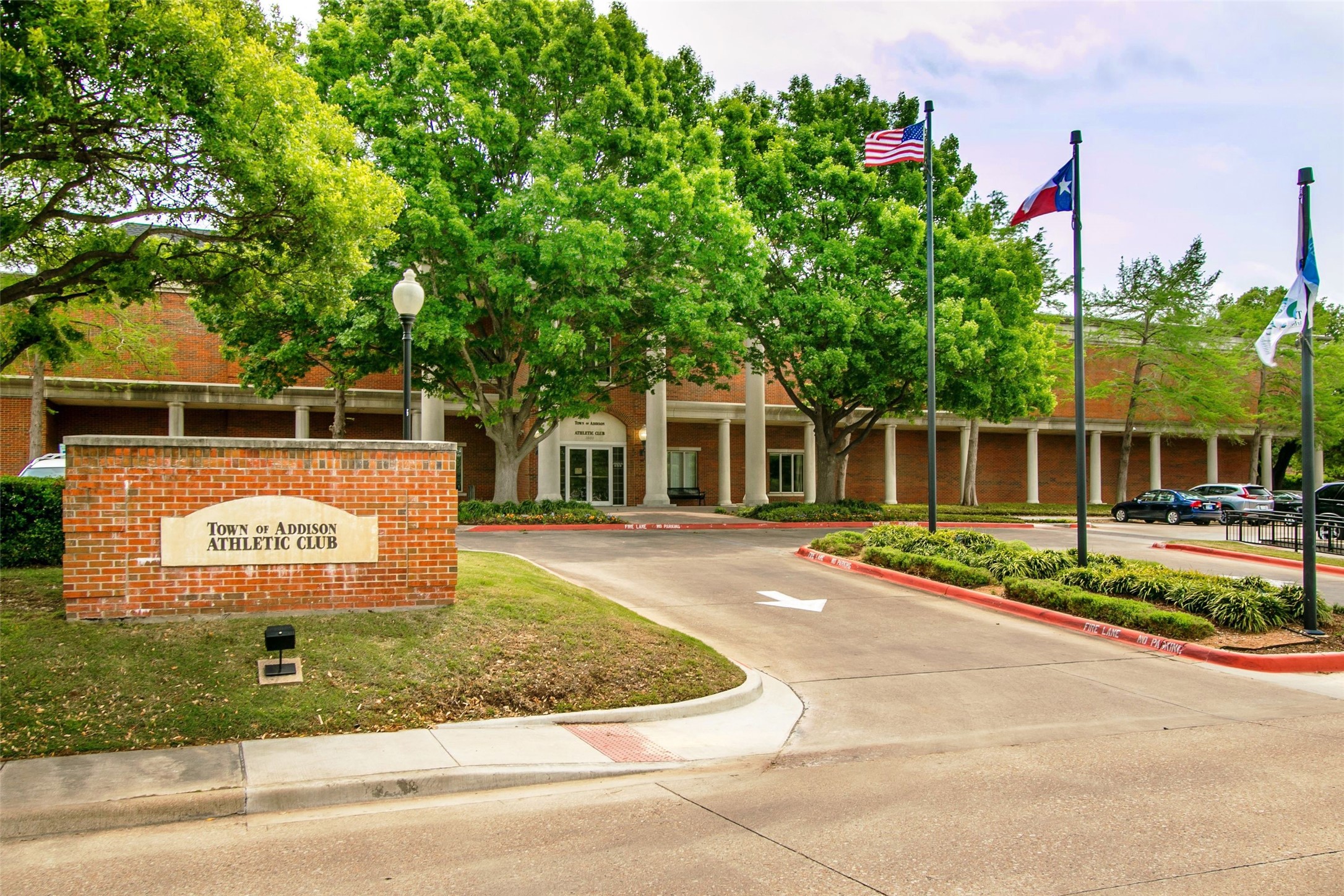 3792 Waterford Drive Addison TX 75001