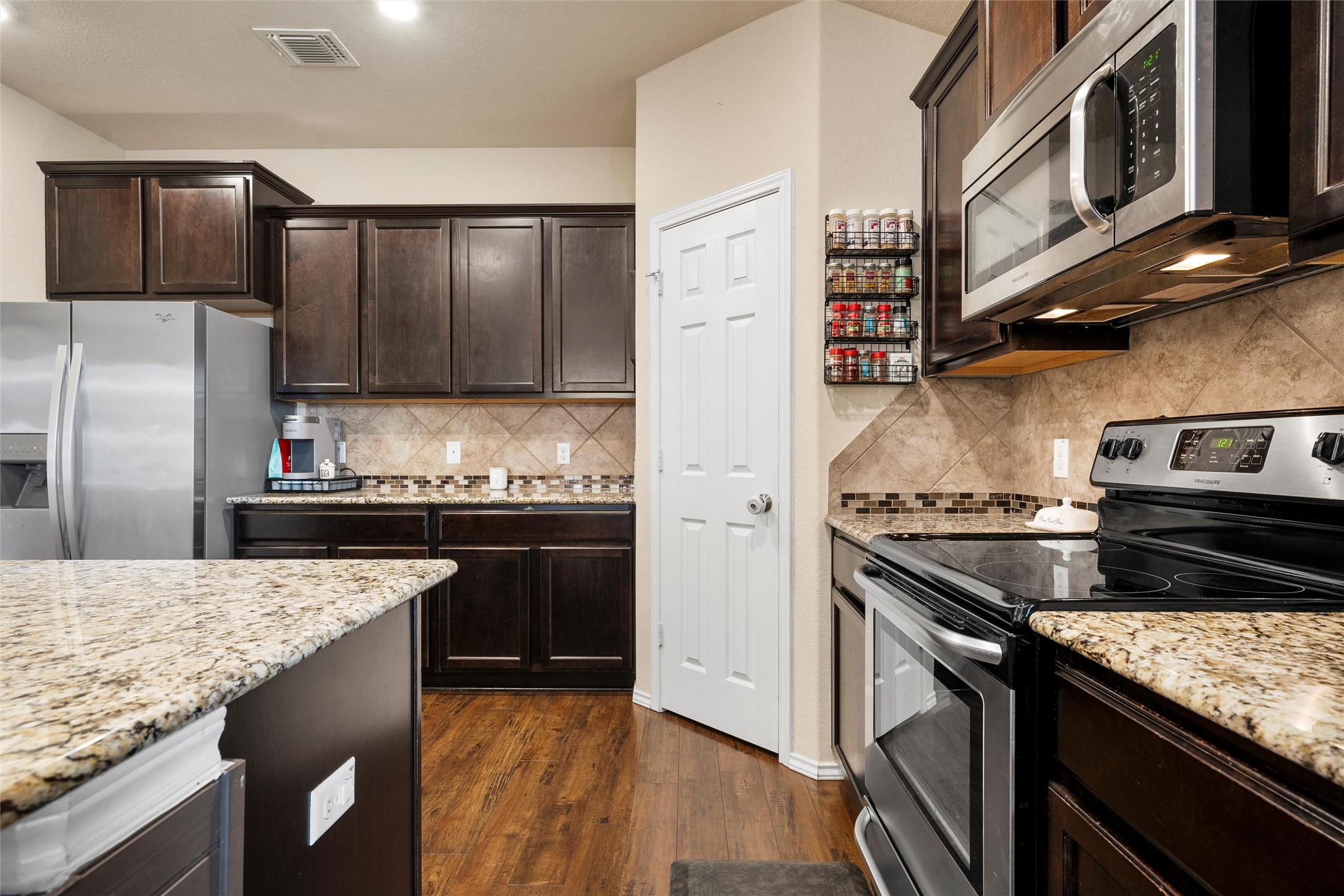 2700 Gilchrist Drive Lorena TX 76655