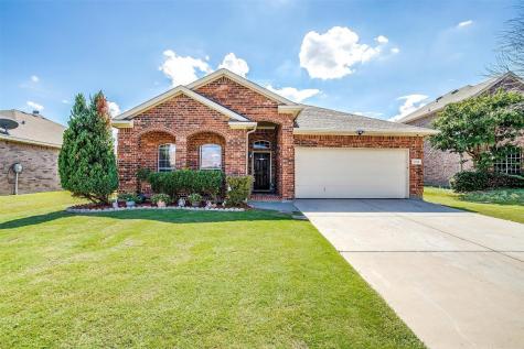 1109 Mourning Dove Drive Burleson TX 76028