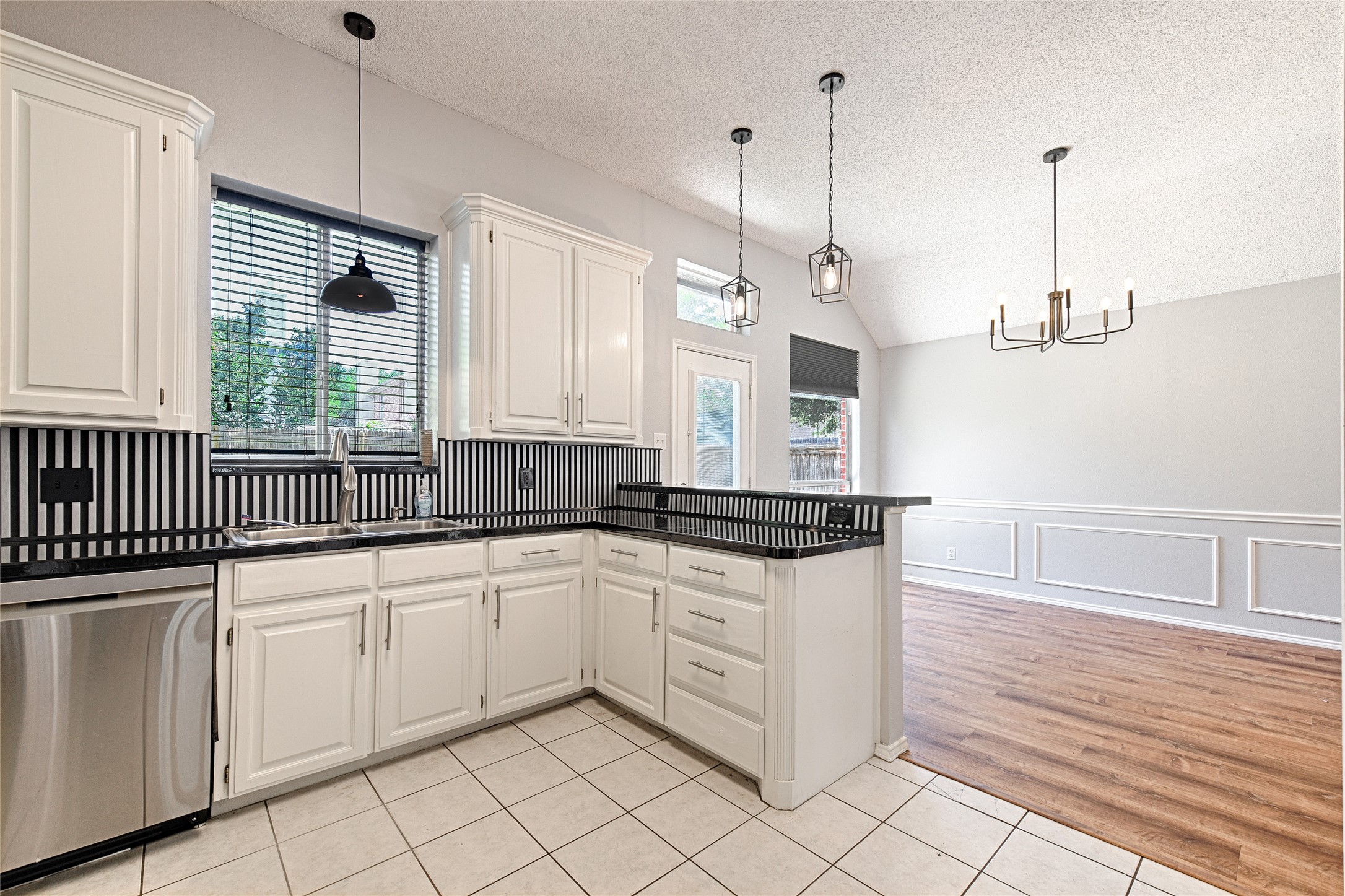 8737 San Joaquin Trail Fort Worth TX 76118