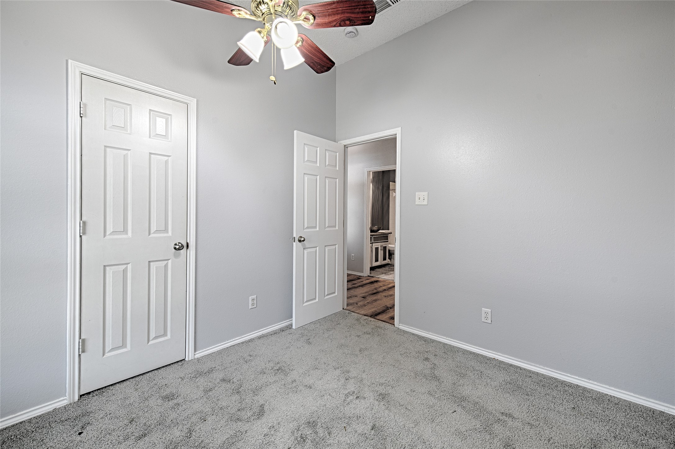 8737 San Joaquin Trail Fort Worth TX 76118