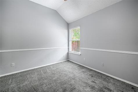 8737 San Joaquin Trail Fort Worth TX 76118