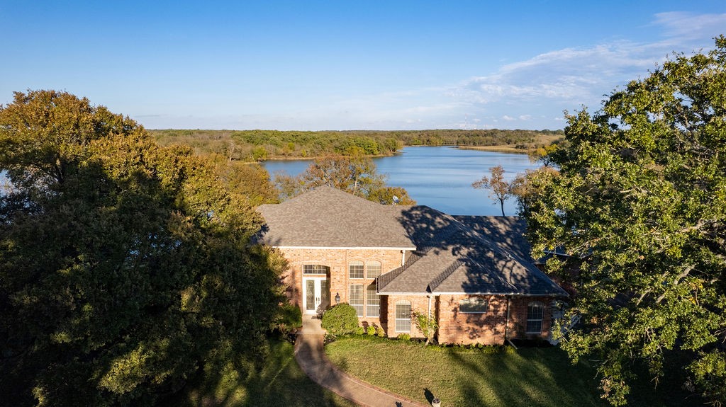 1144 N Pleasant Hill Road Axtell TX 76624
