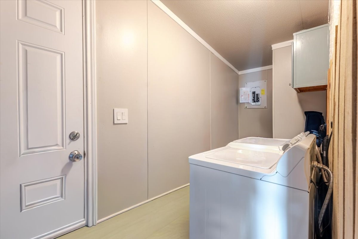 5206 Buttercup Court Granbury TX 76049