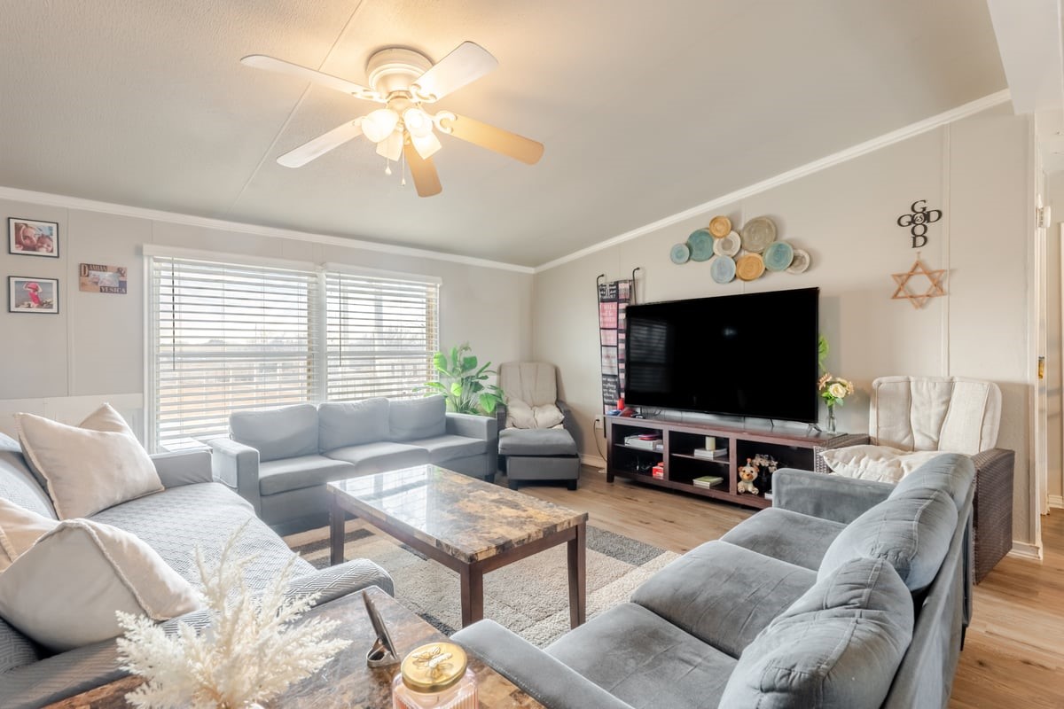 5206 Buttercup Court Granbury TX 76049