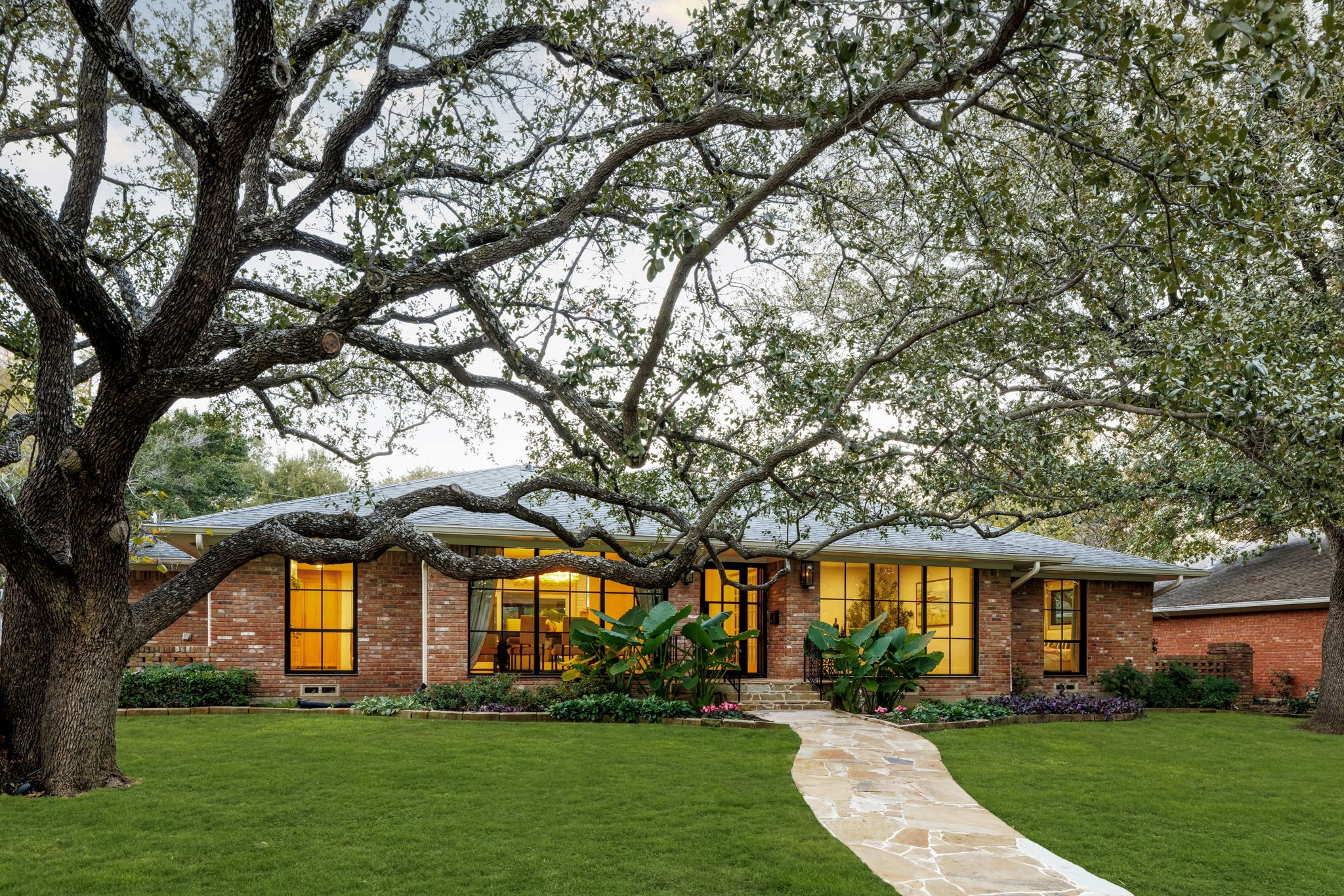 7329 Glendora Avenue Dallas TX 75230