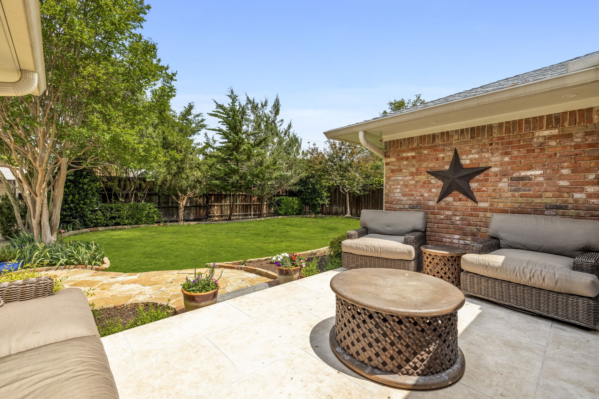 7329 Glendora Avenue Dallas TX 75230
