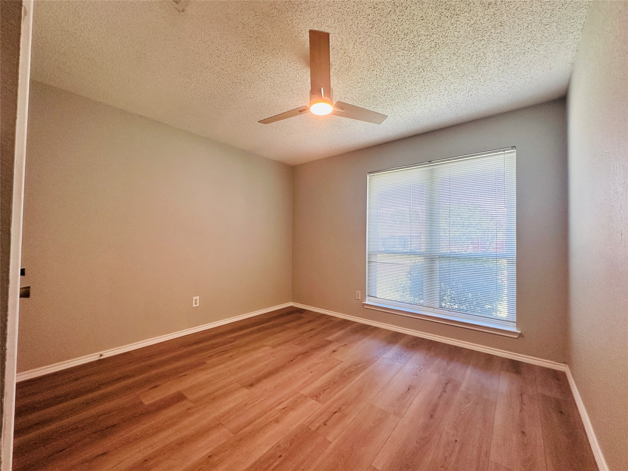 3117 Kingswood Drive Garland TX 75040
