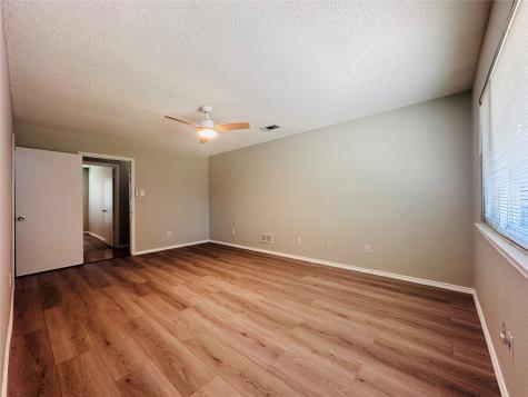 3117 Kingswood Drive Garland TX 75040
