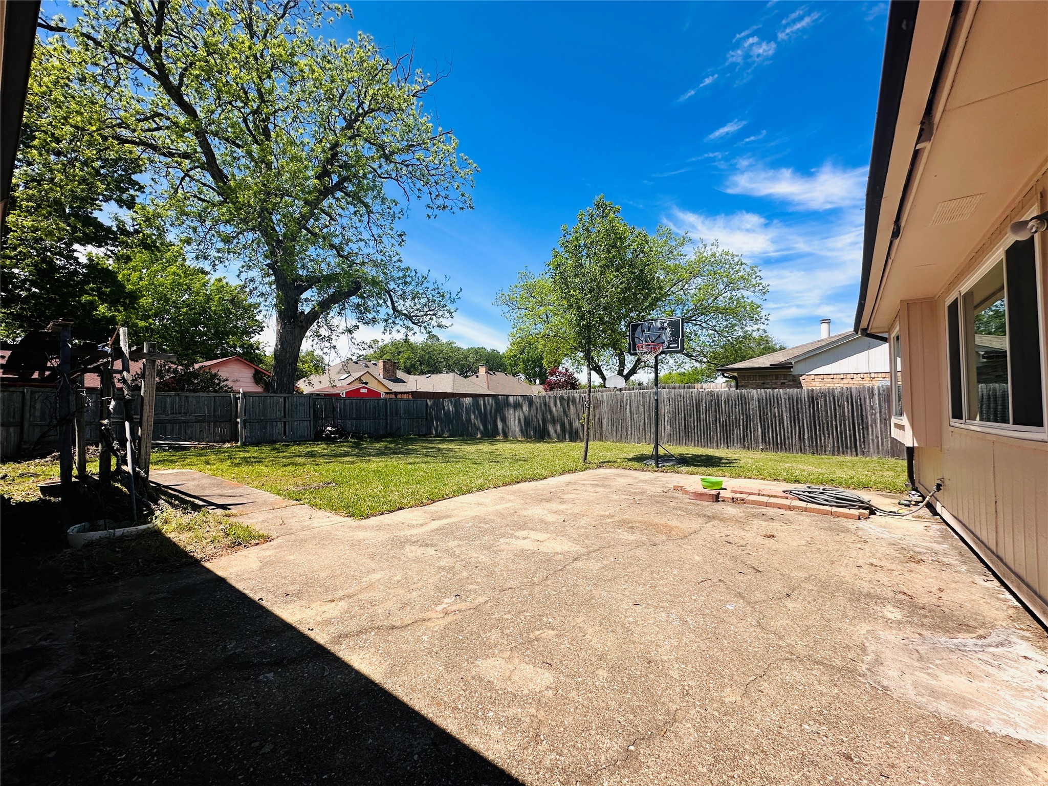 3117 Kingswood Drive Garland TX 75040