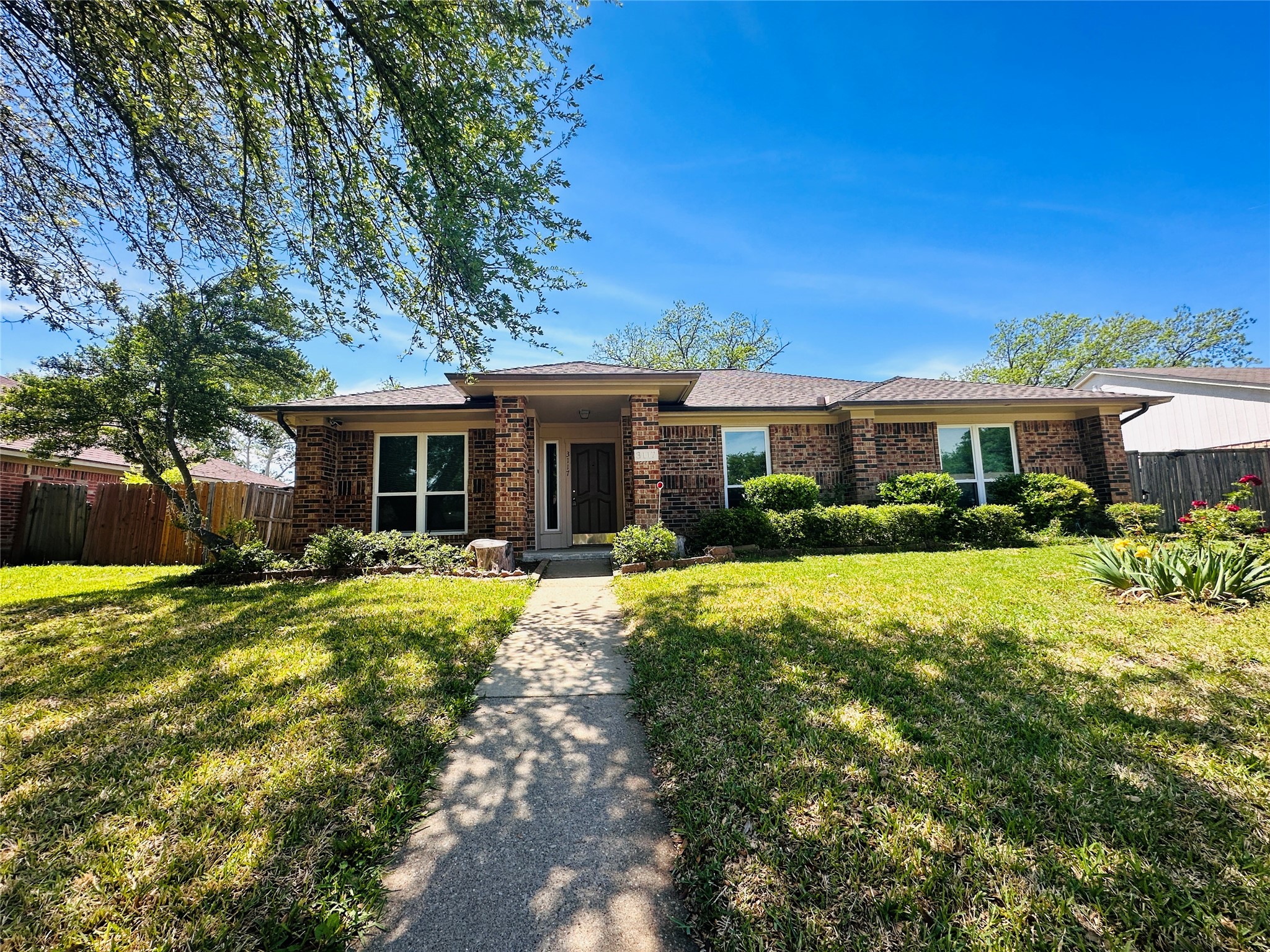 3117 Kingswood Drive Garland TX 75040