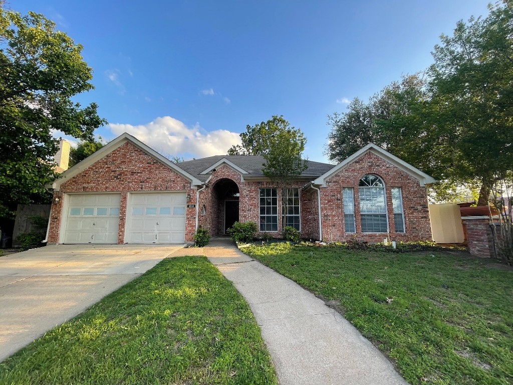 1214 Hardisty Drive Arlington TX 76001