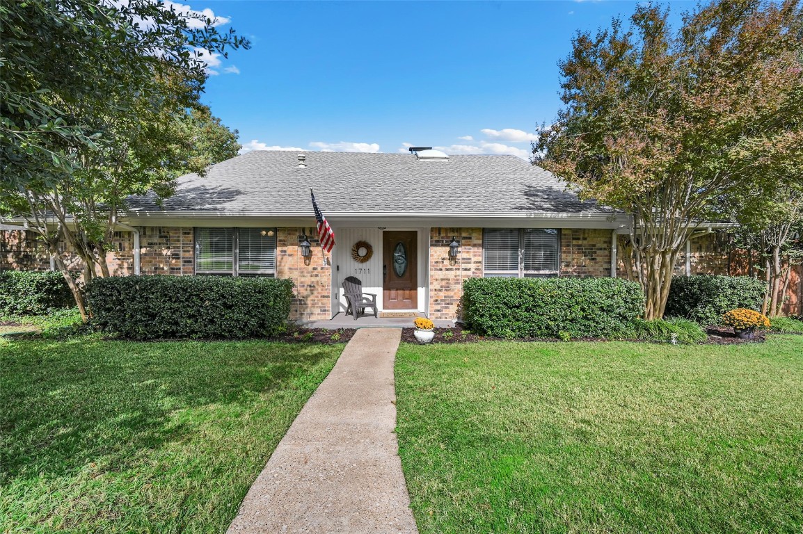 1711 Woodcreek Drive Richardson TX 75082