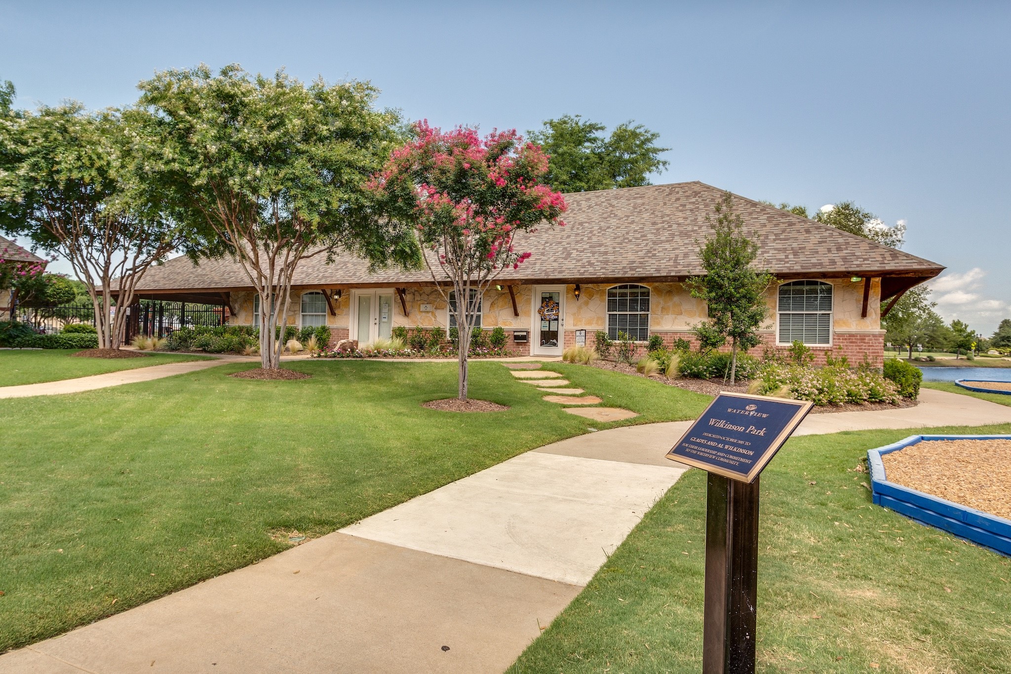 9217 Inverness Drive Rowlett TX 75089