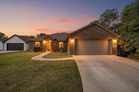 209 Shady Lane Azle TX 76020
