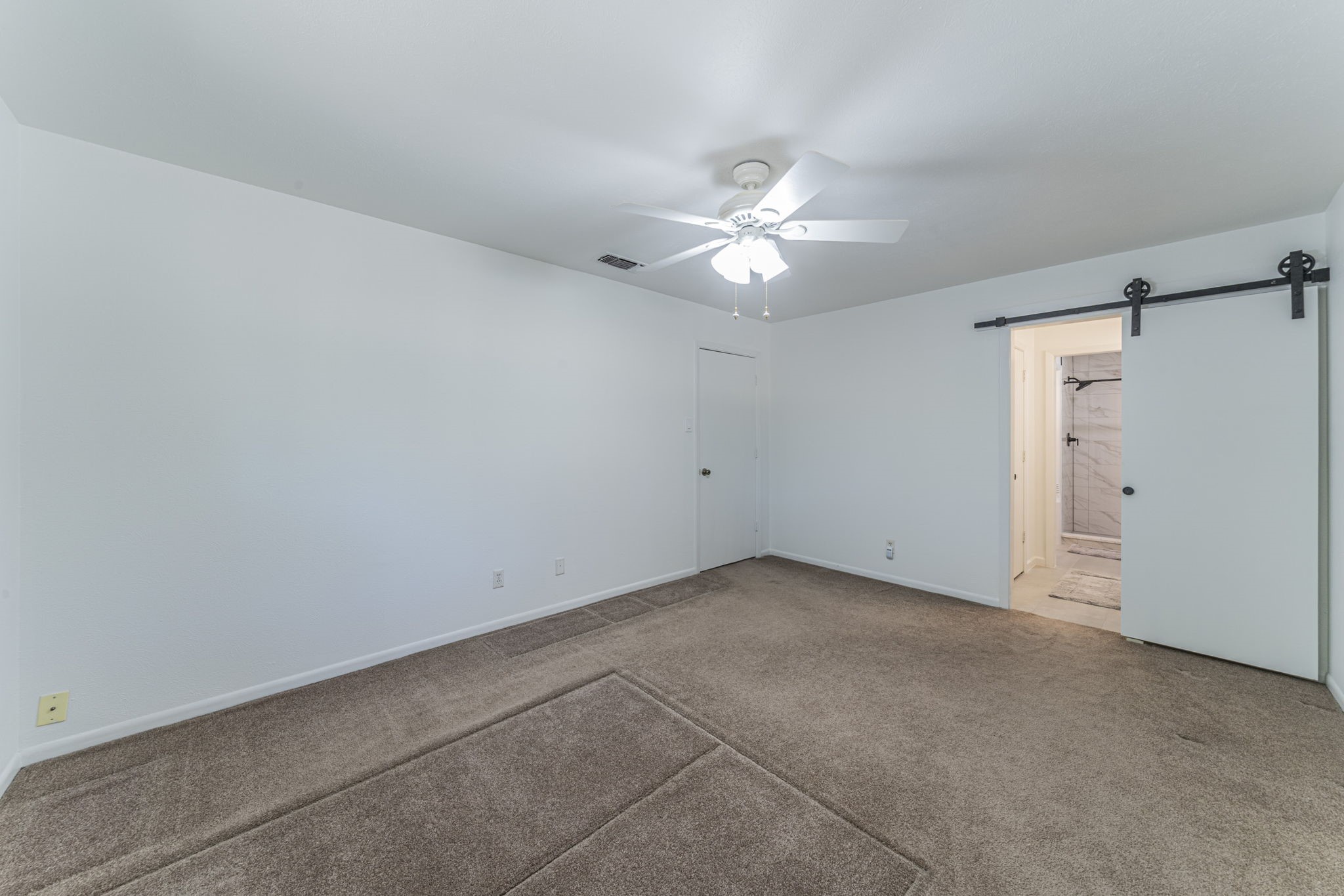 2422 Greenwood Drive Grand Prairie TX 75050