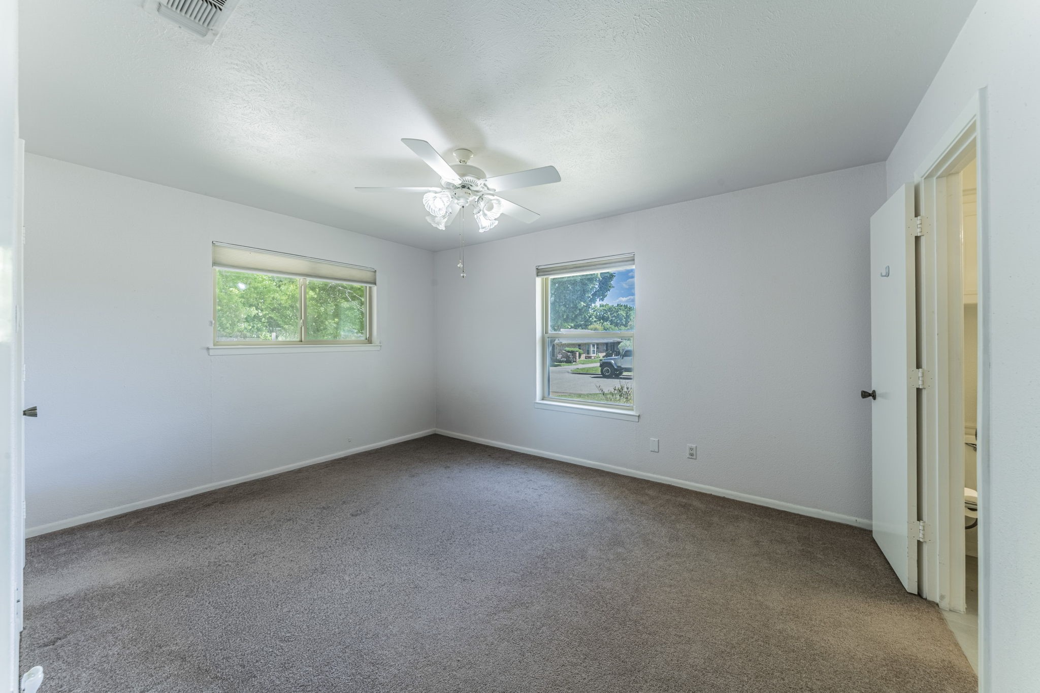 2422 Greenwood Drive Grand Prairie TX 75050