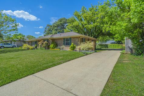 2422 Greenwood Drive Grand Prairie TX 75050