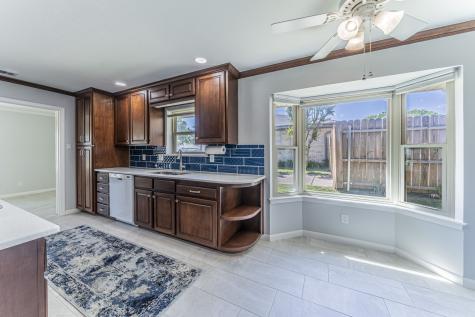 2422 Greenwood Drive Grand Prairie TX 75050