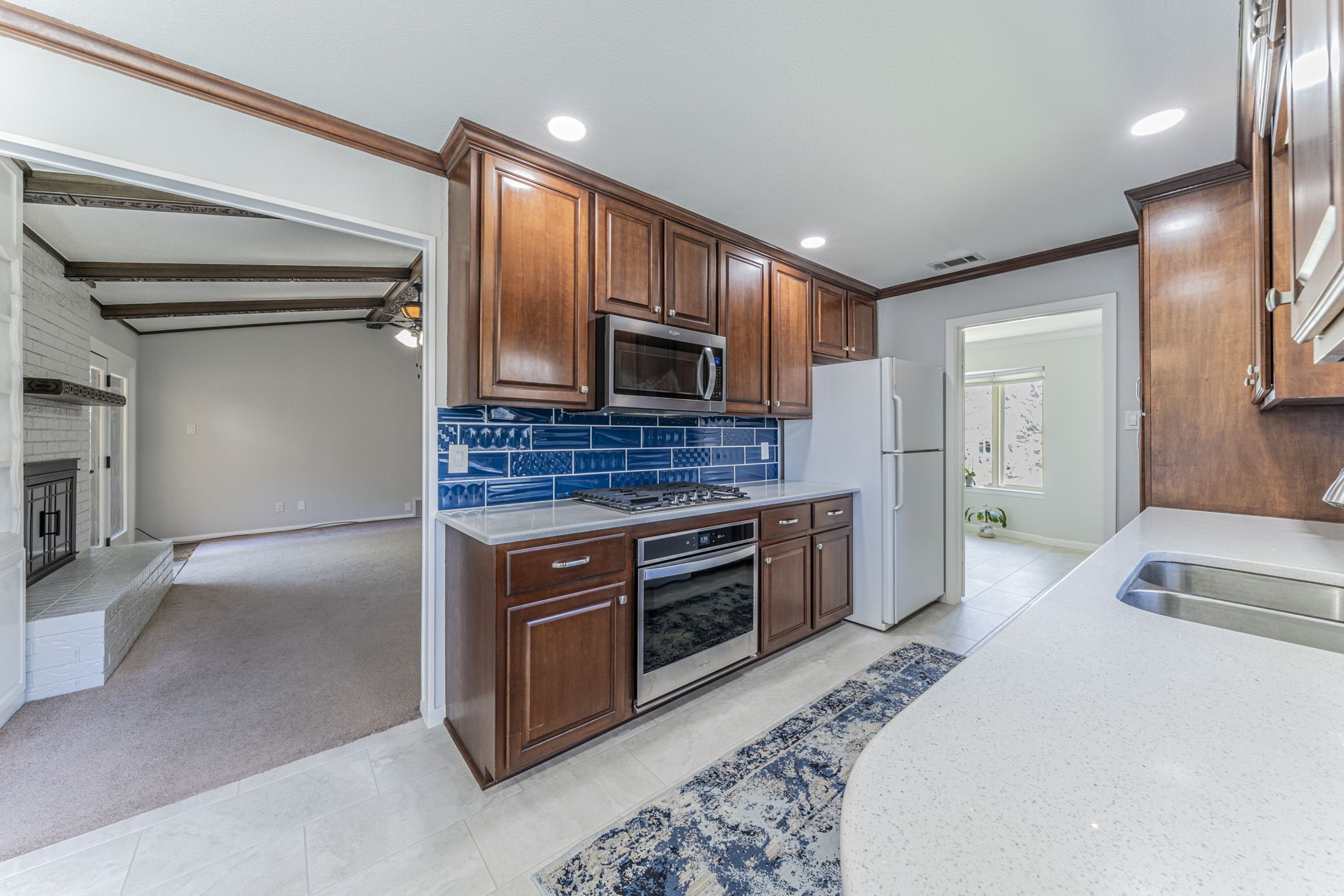 2422 Greenwood Drive Grand Prairie TX 75050