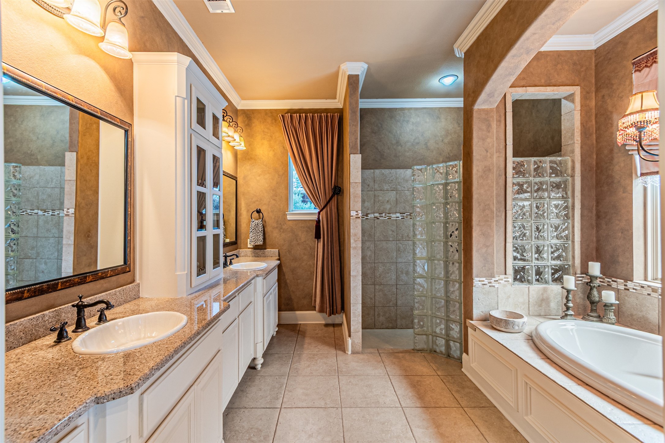 1604 Pecan Point Drive Mckinney TX 75072