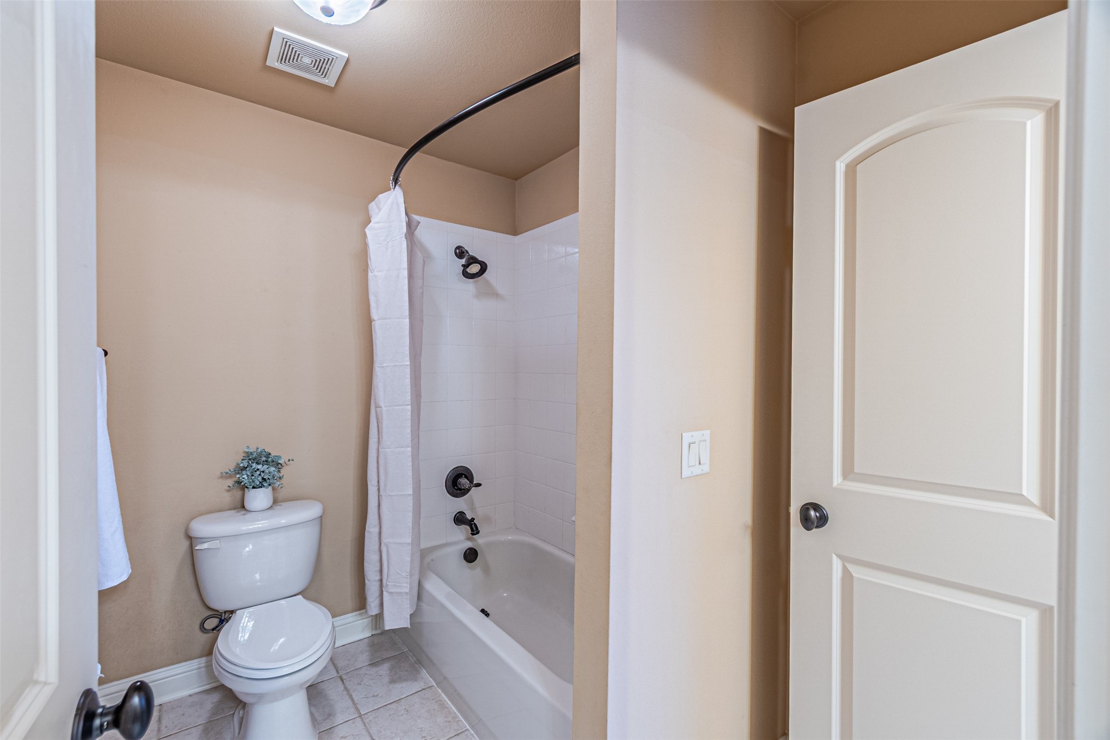 1604 Pecan Point Drive Mckinney TX 75072