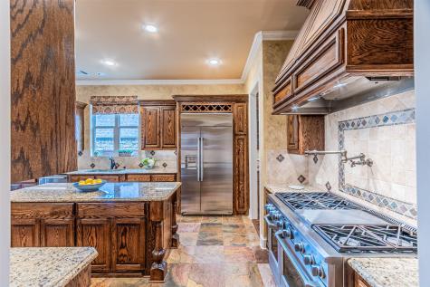 1604 Pecan Point Drive Mckinney TX 75072