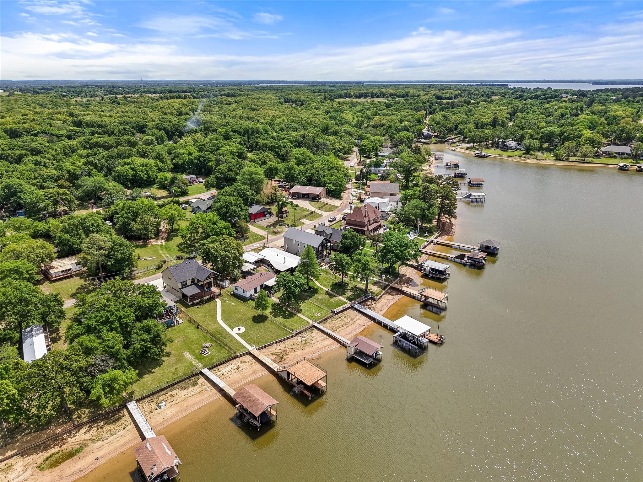 144 Oak Hills Drive Mabank TX 75156