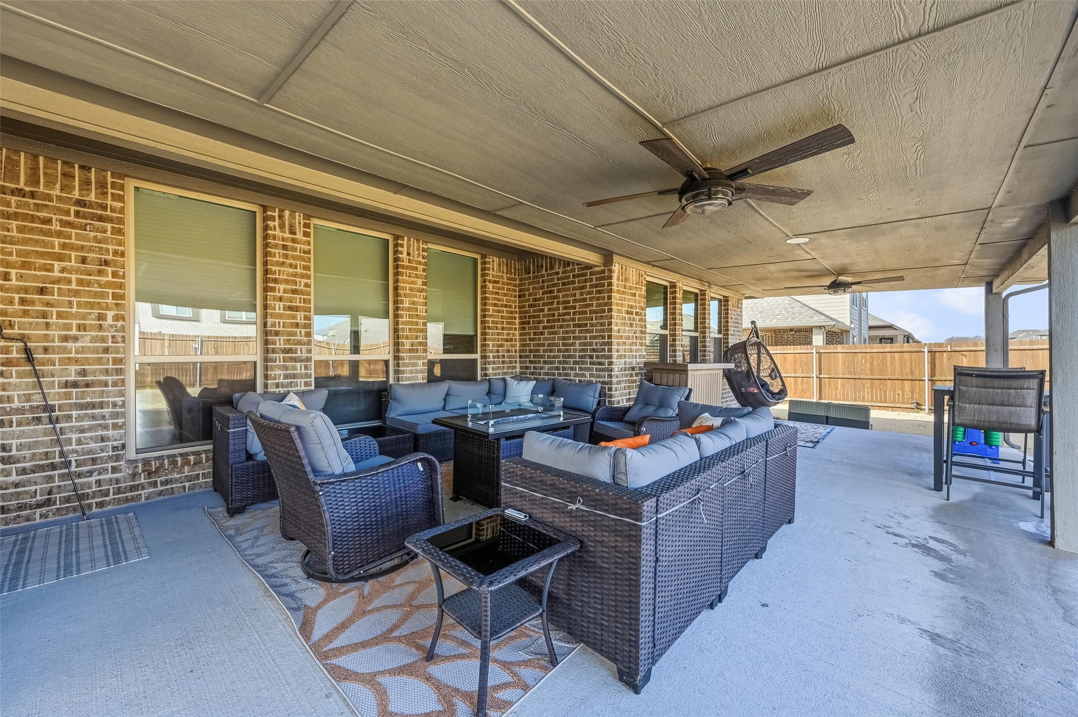 129 Fireberry Drive Glenn Heights TX 75154