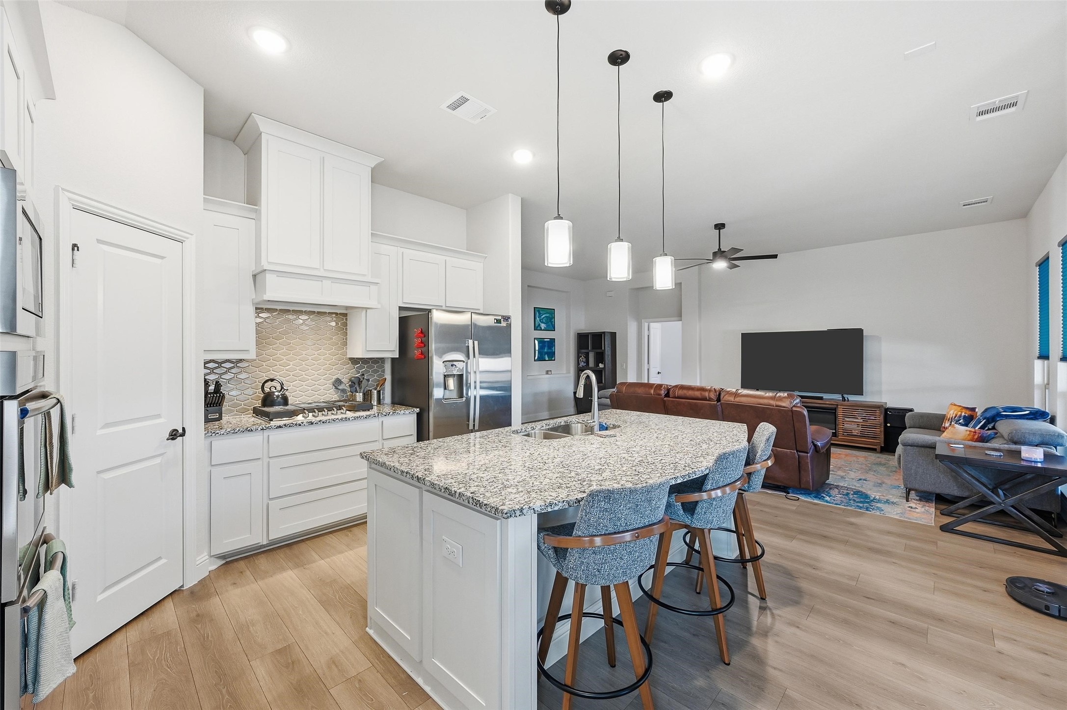 129 Fireberry Drive Glenn Heights TX 75154
