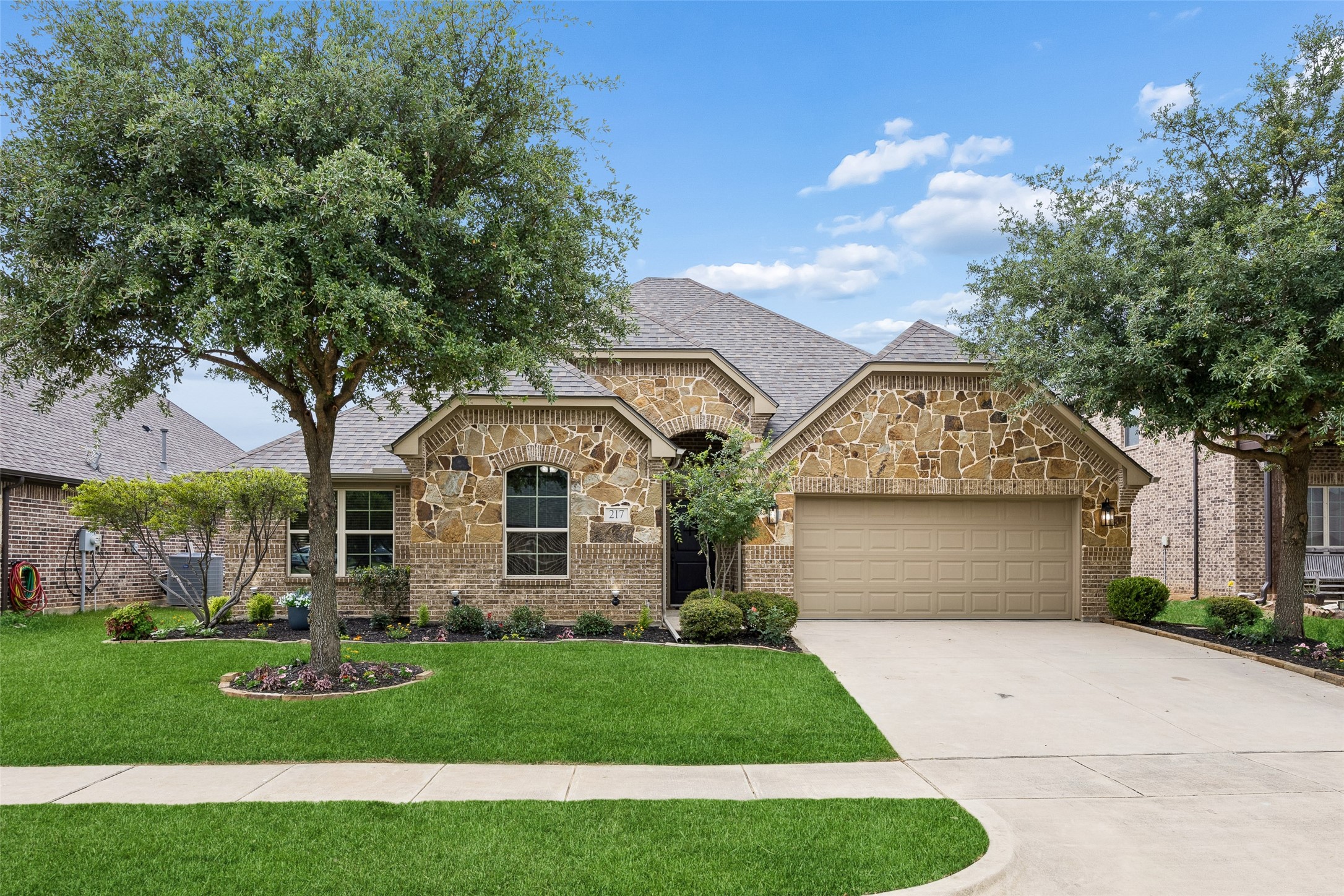 217 Hawks Ridge Trail Burleson TX 76028