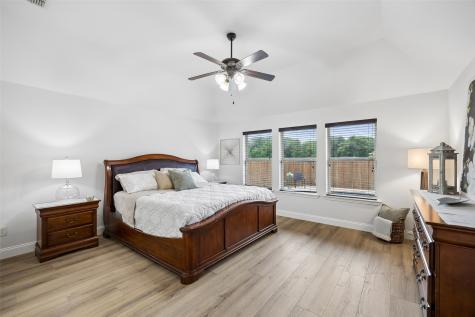 217 Hawks Ridge Trail Burleson TX 76028