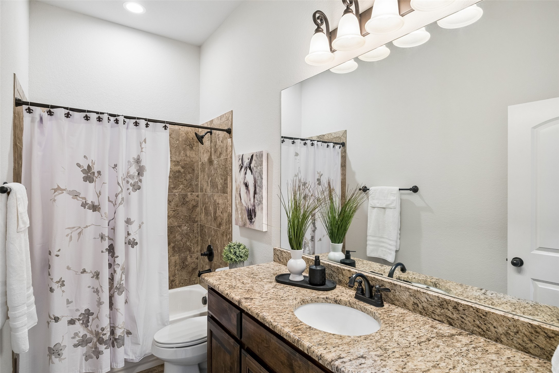217 Hawks Ridge Trail Burleson TX 76028