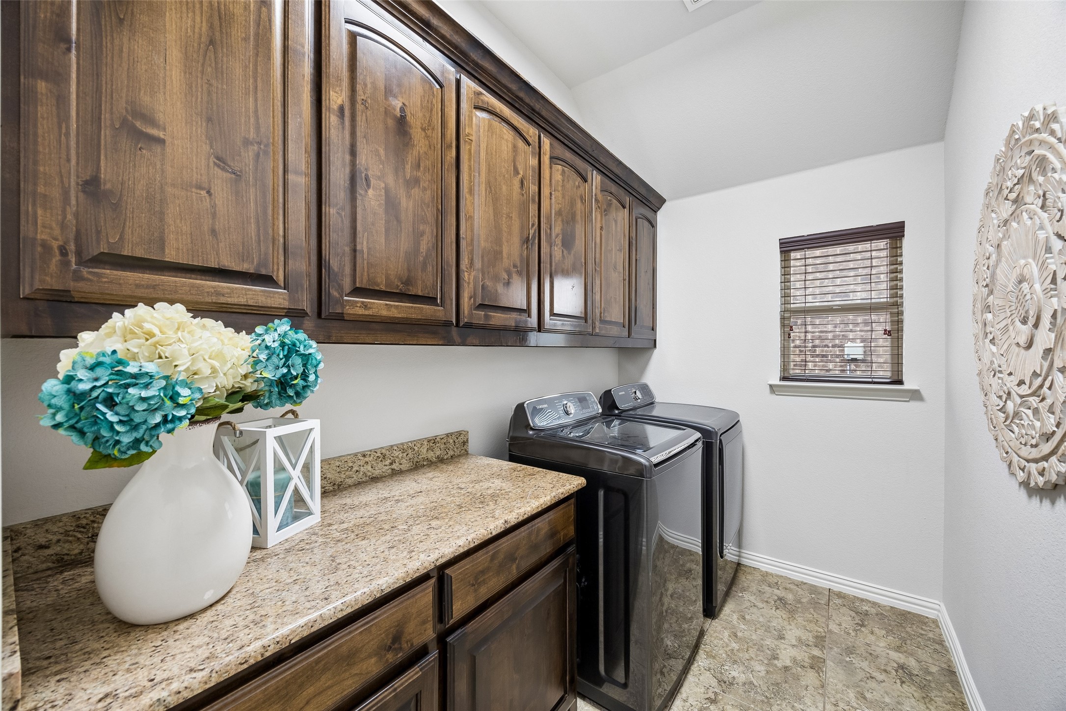 217 Hawks Ridge Trail Burleson TX 76028