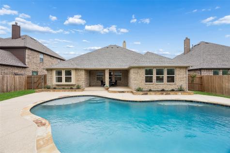 217 Hawks Ridge Trail Burleson TX 76028