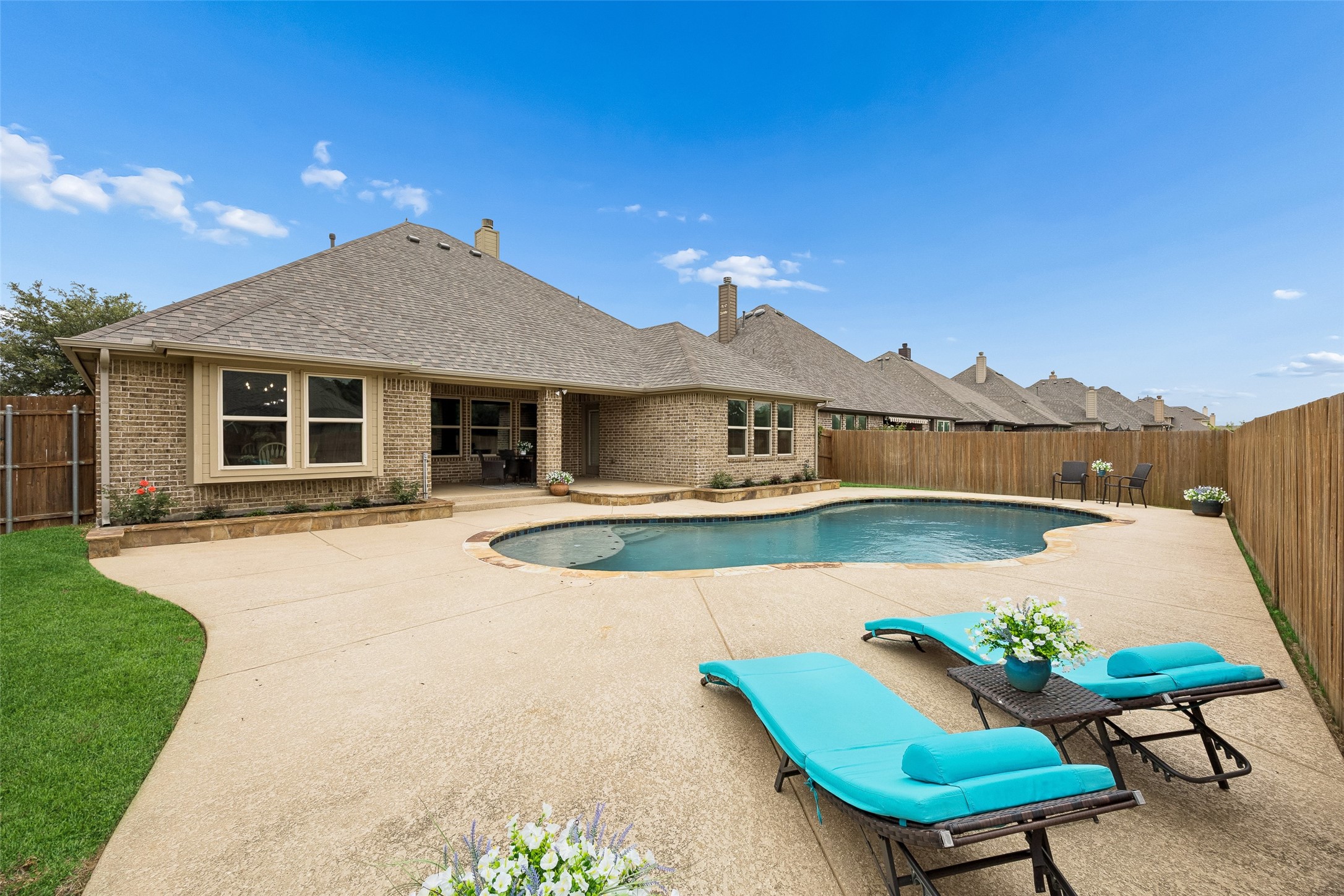 217 Hawks Ridge Trail Burleson TX 76028