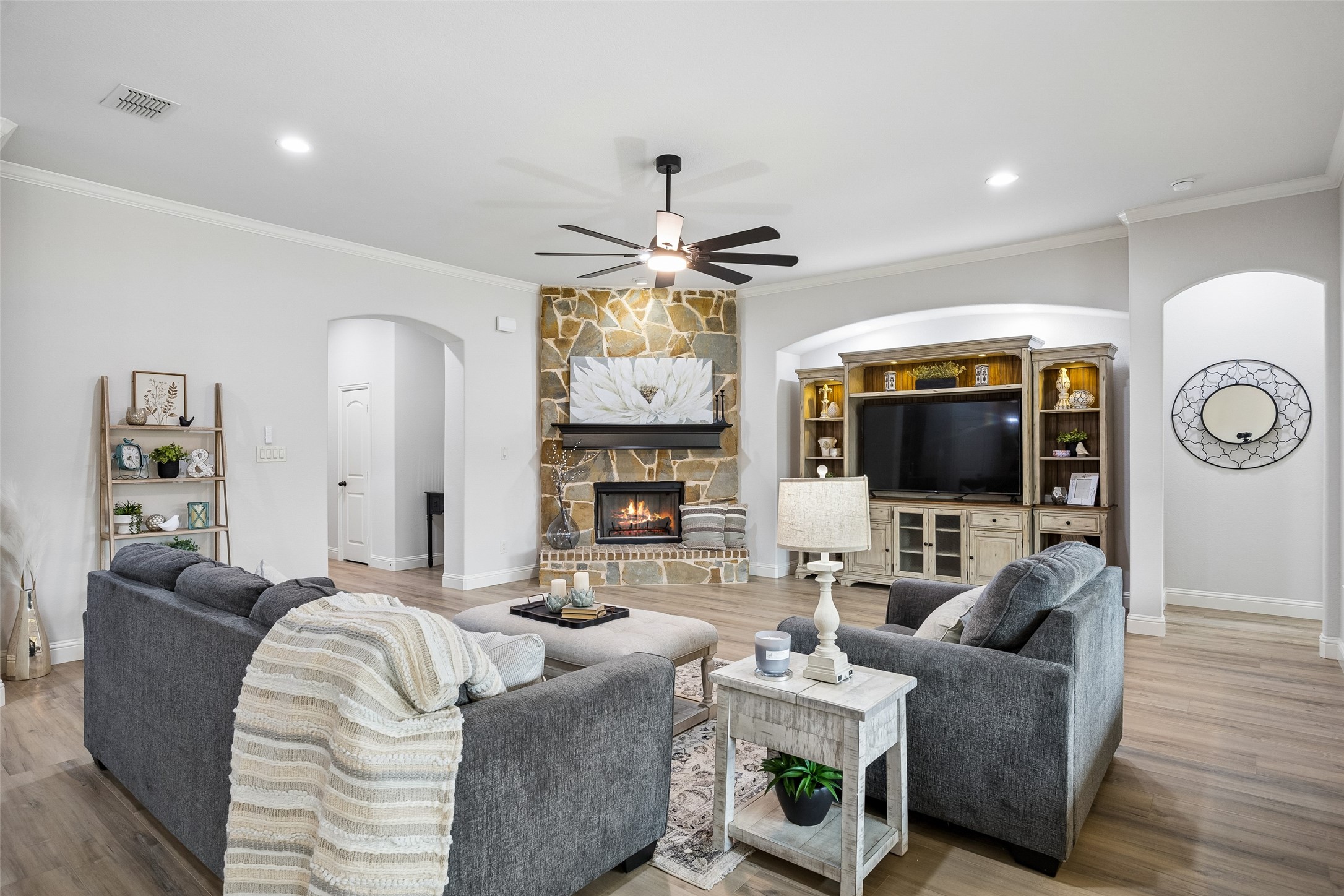 217 Hawks Ridge Trail Burleson TX 76028